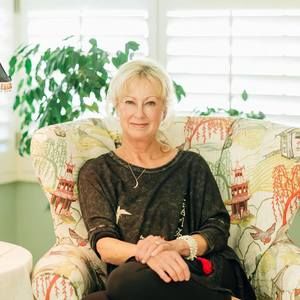 Meet your Posher, Pamela